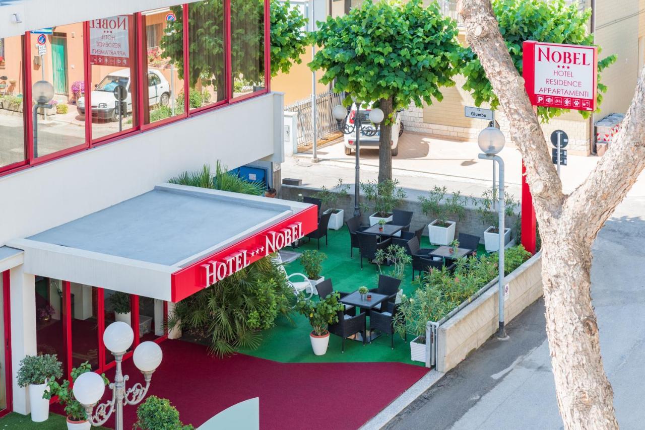 Hotel Nobel ริมินี ภายนอก รูปภาพ